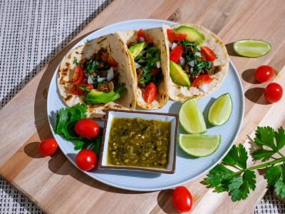 taco-with-lime-tomato-and-salsa-healthy-diet-fo-2023-11-27-05-31-25-utc